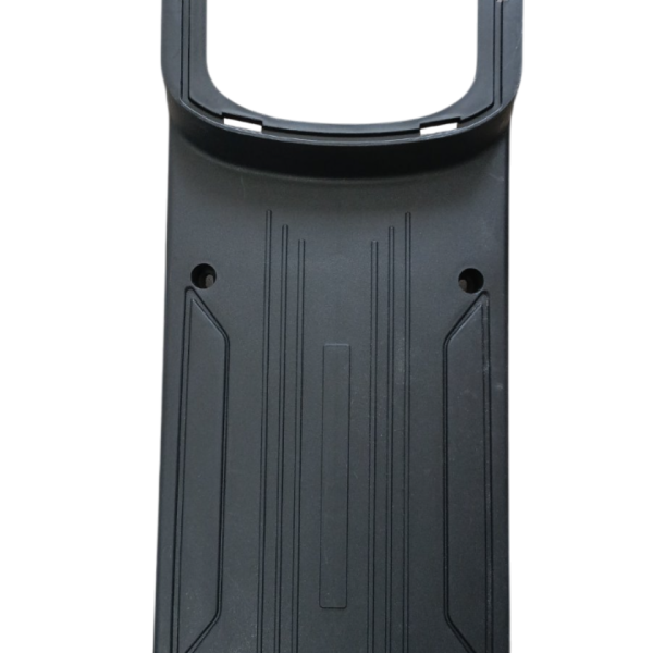 Пластиковая накладка под ноги центральная для Crosser MAX