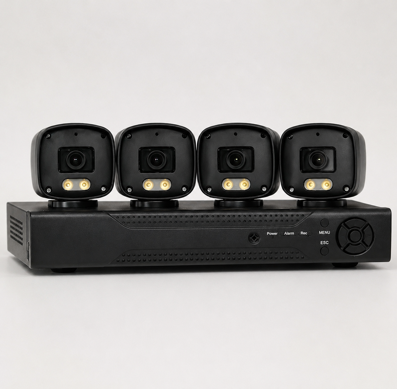 Комплект видеонаблюдения DVR KIT UCAM 4 камеры с регистратором / Комплект уличных камер с влагозащитой — изображение 3